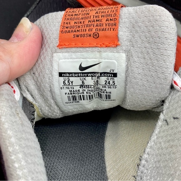 EUC NIKE‎ Dual Fusion St 2 Running shoes, 6.5Y or women's 8/8.5 NIKE - Picture 10 of 13